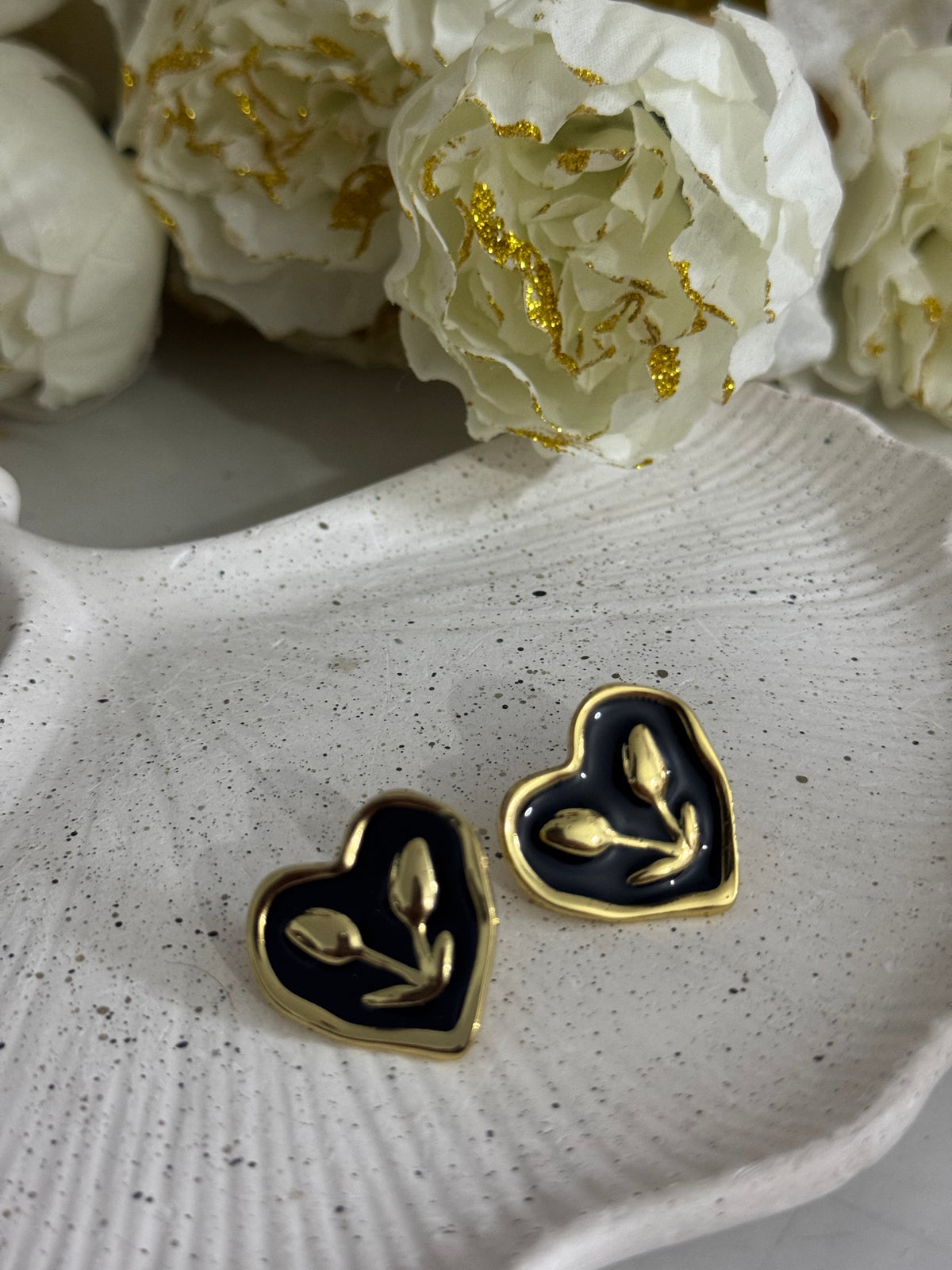 Noir Blossom Love Earrings