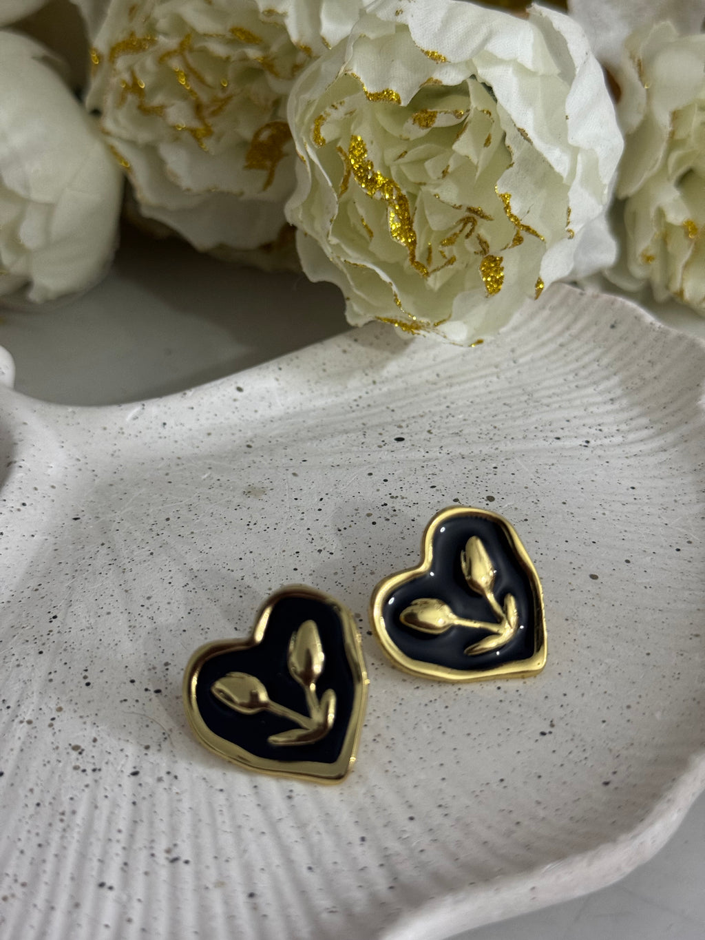 Noir Blossom Love Earrings
