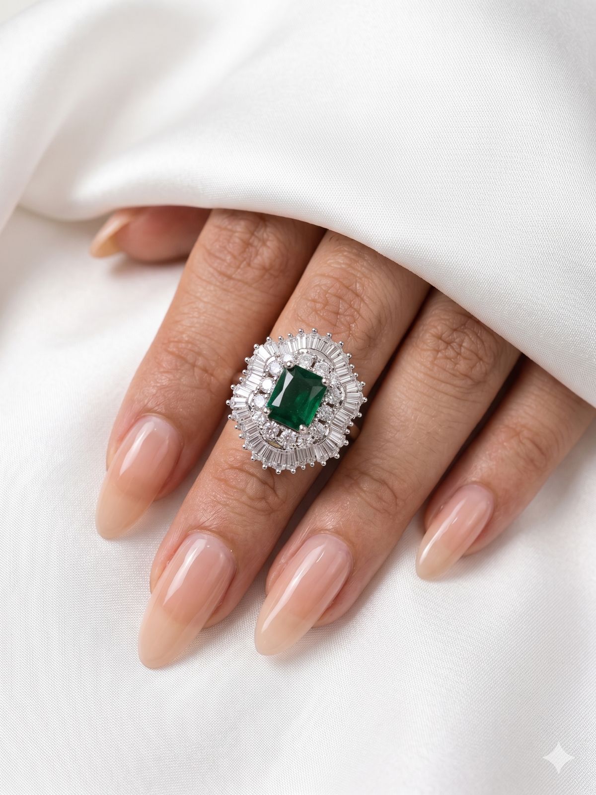 Emerald Empress Halo Ring