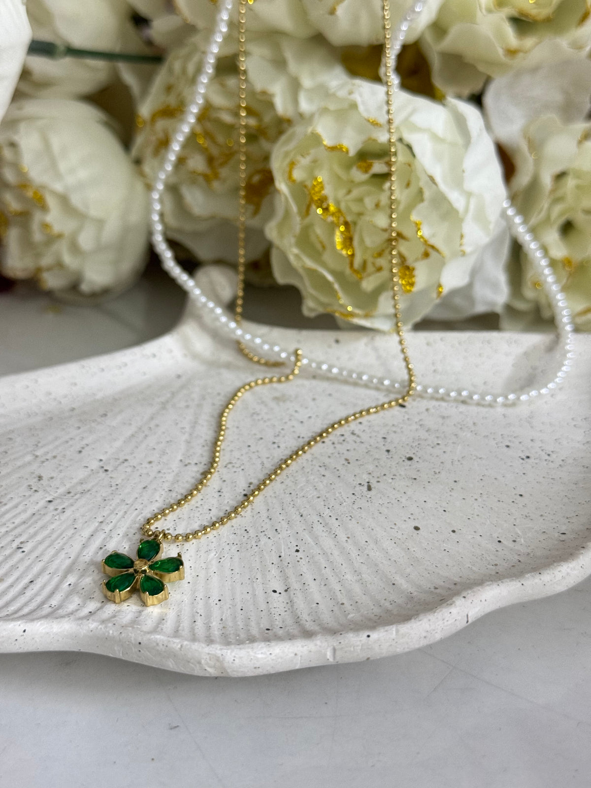 Modern Flora Pearl Duo