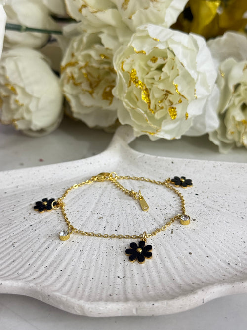 Dainty Noir Daisy Bracelet
