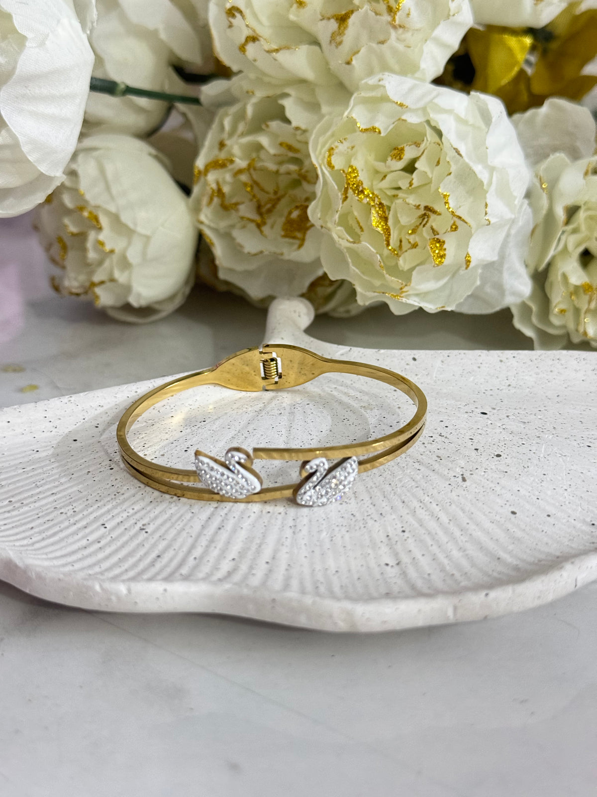 Serene Swan Duo Bangle