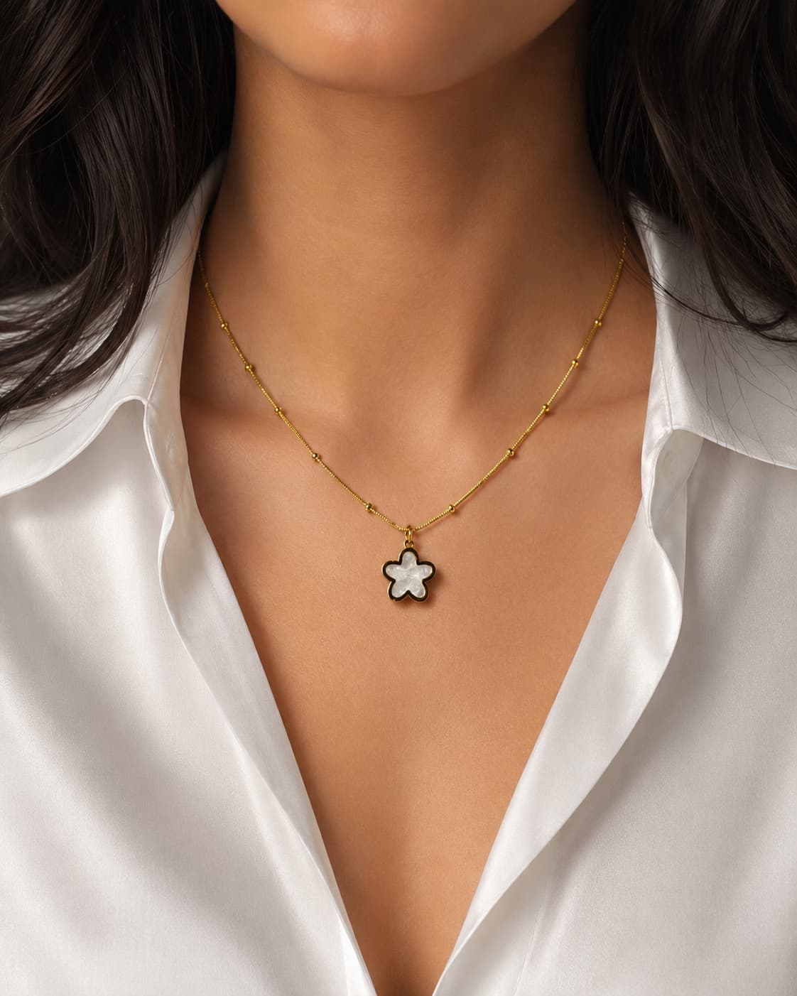 Dual Colored Flower Necklace
