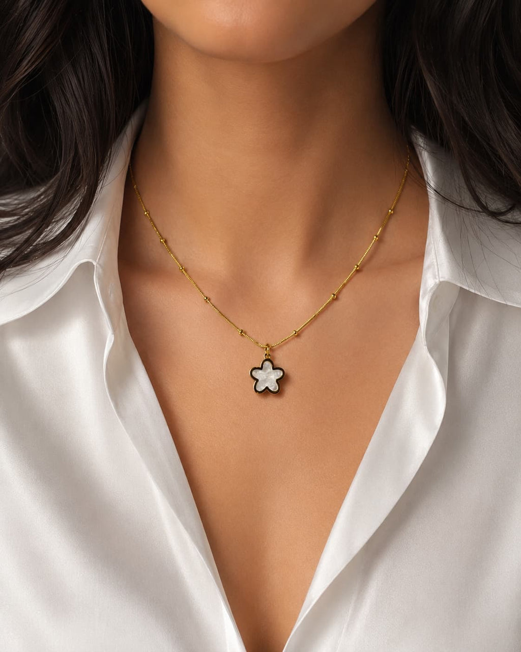 Dual Colored Flower Necklace