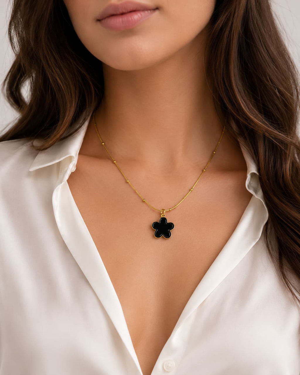 Dual Colored Flower Necklace