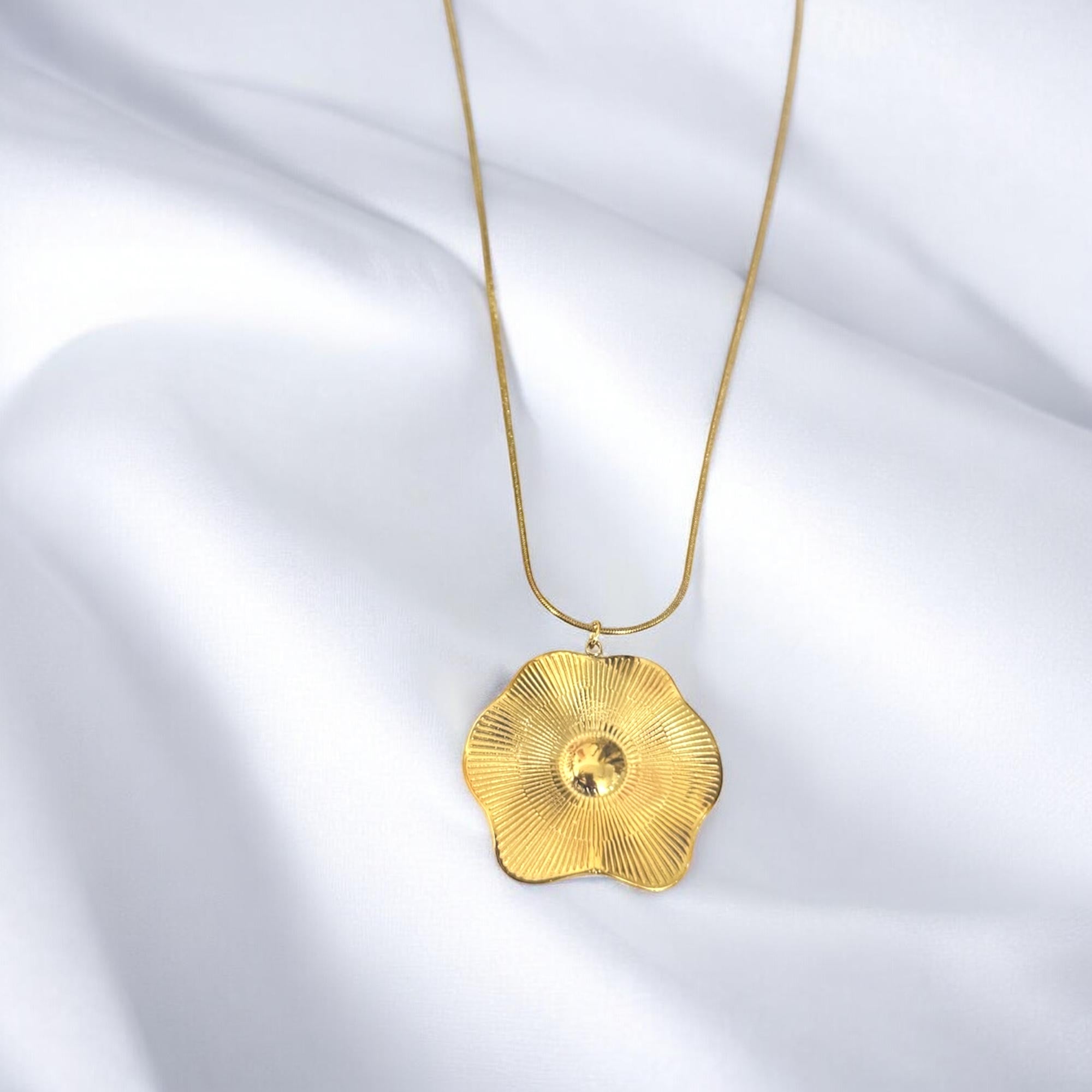 Gold Flower Pendent