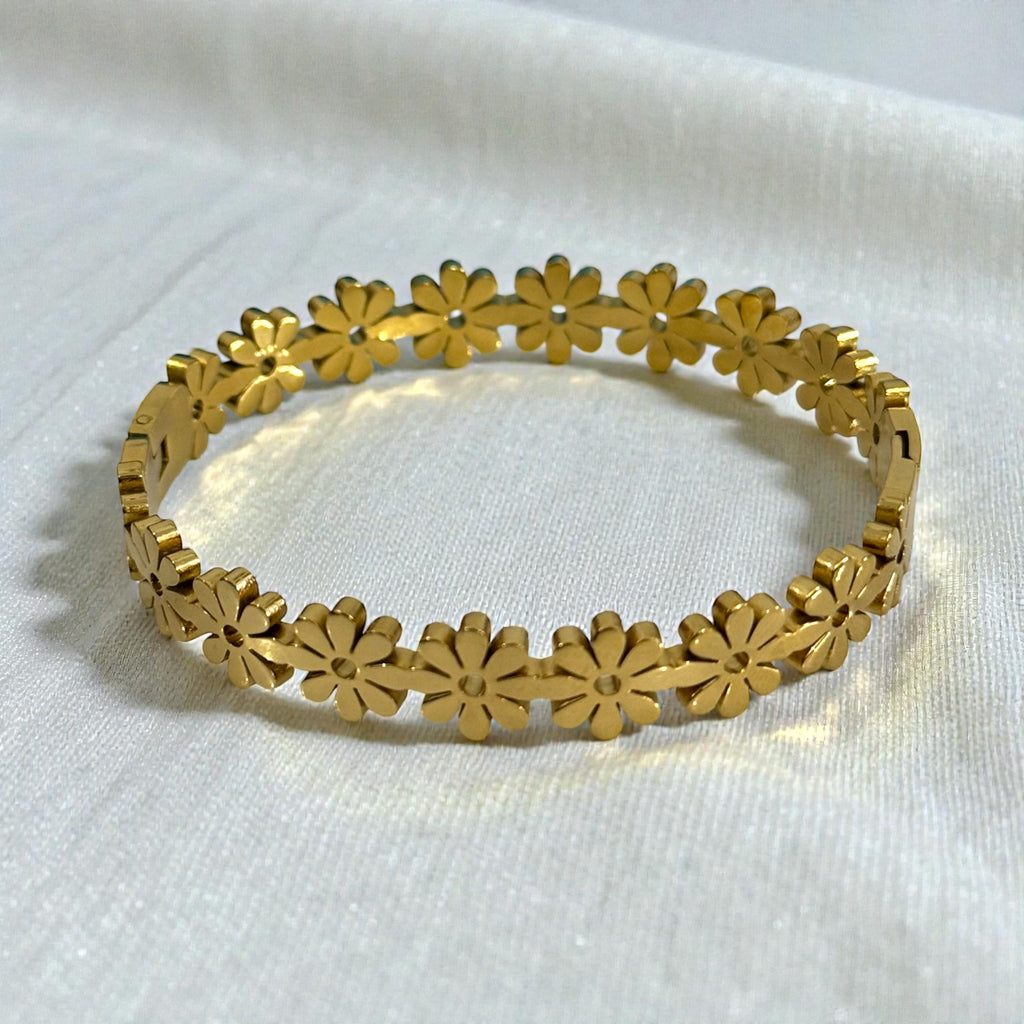 Daisy Chain Bracelet