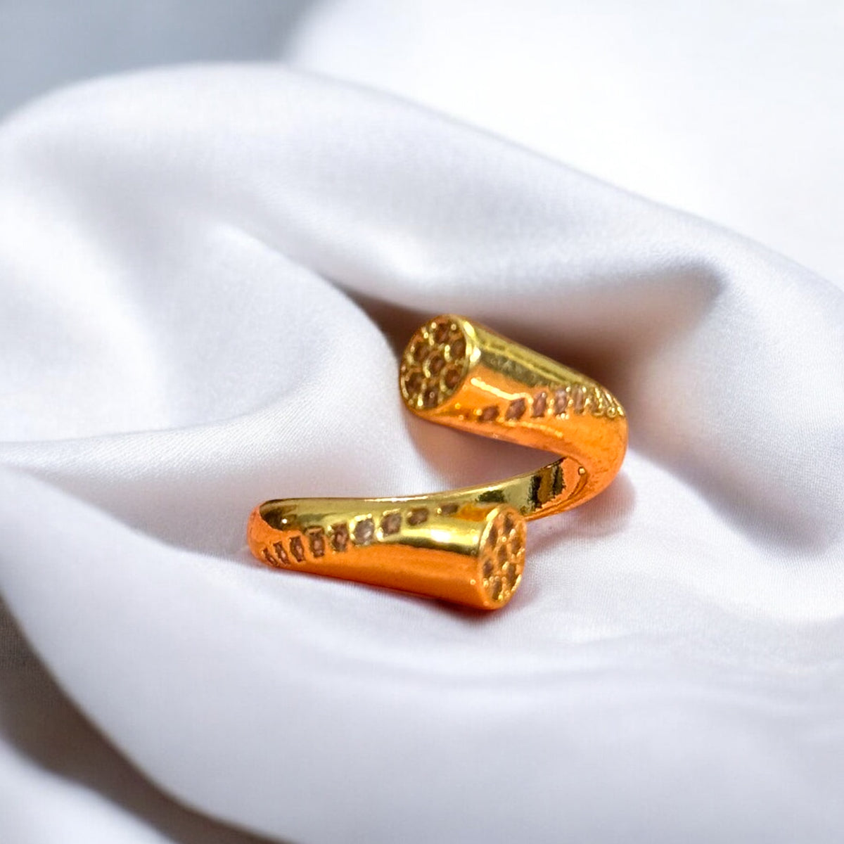 Hexa Wrap Ring