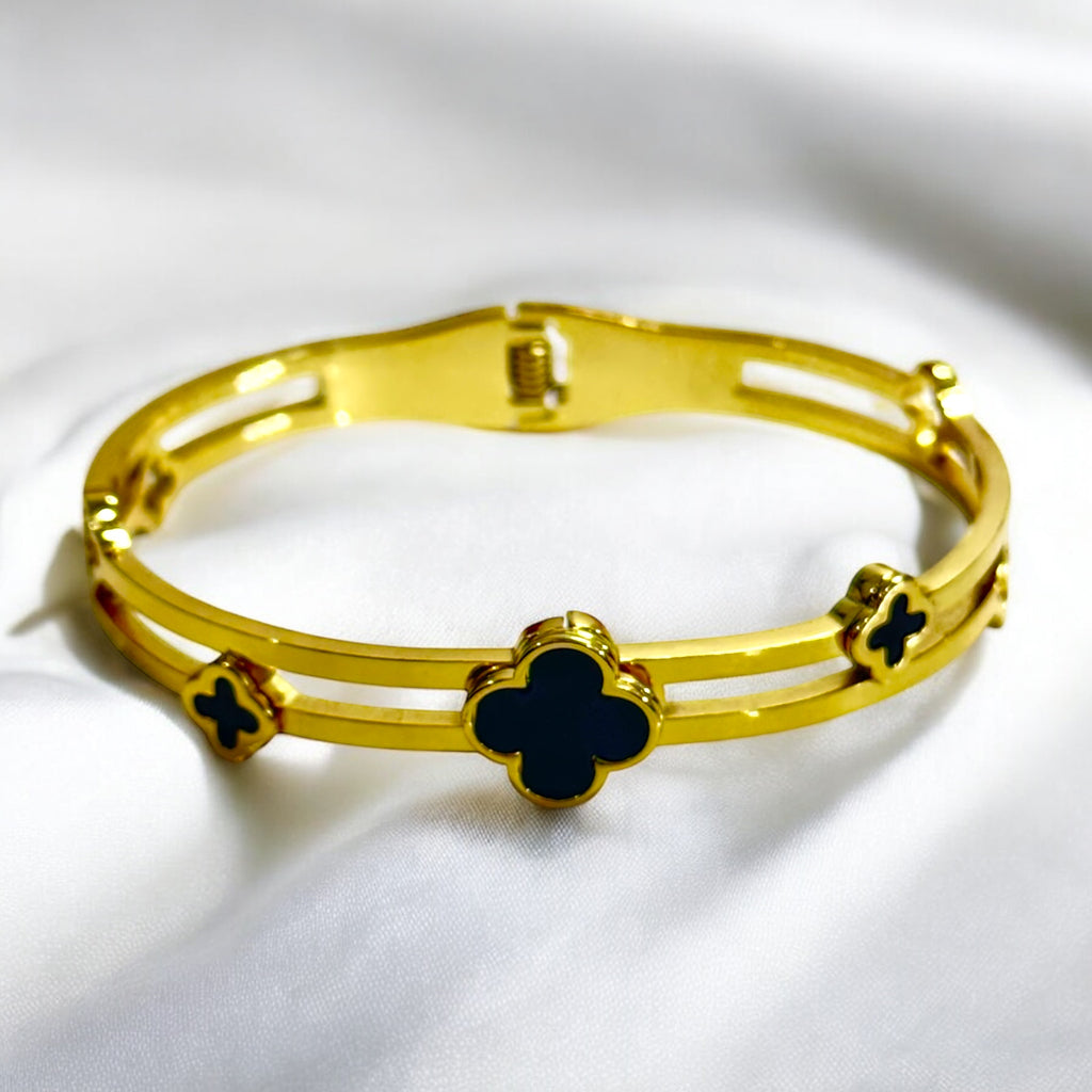 Golden Clover Bracelet