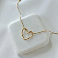 Minimal Heart Lariat