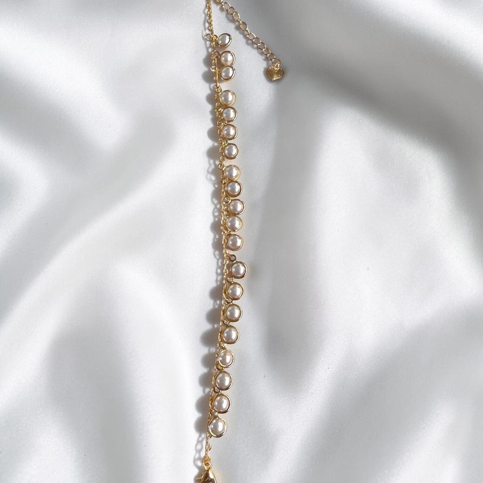 Classic Orbit Pearl Anklet