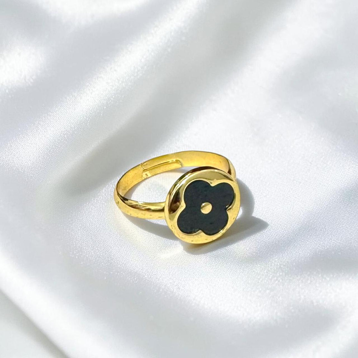 Black Four Petal Gold Ring