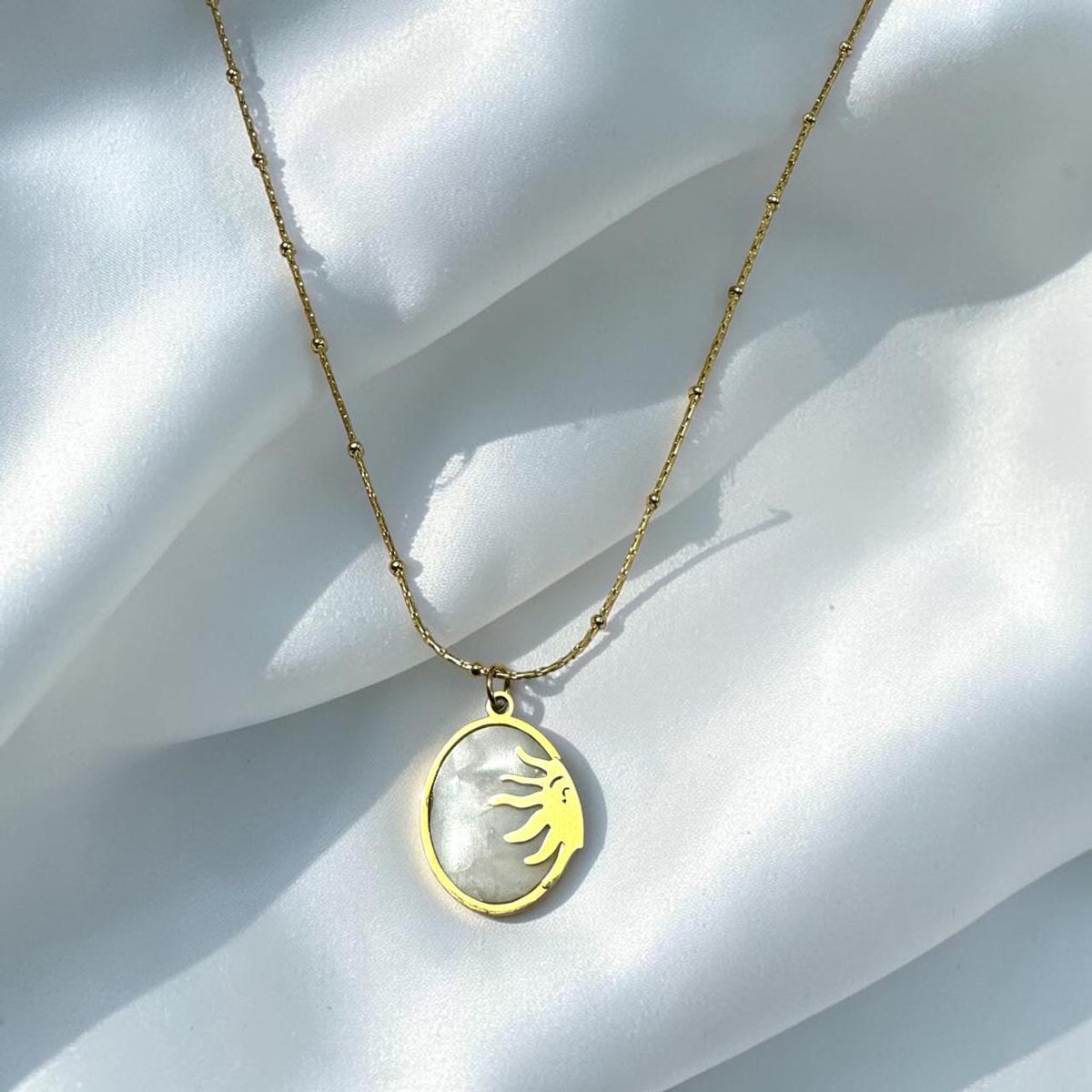 Pearly Sunburst Necklace