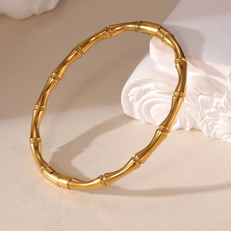 Gold Chain Solid Bangle