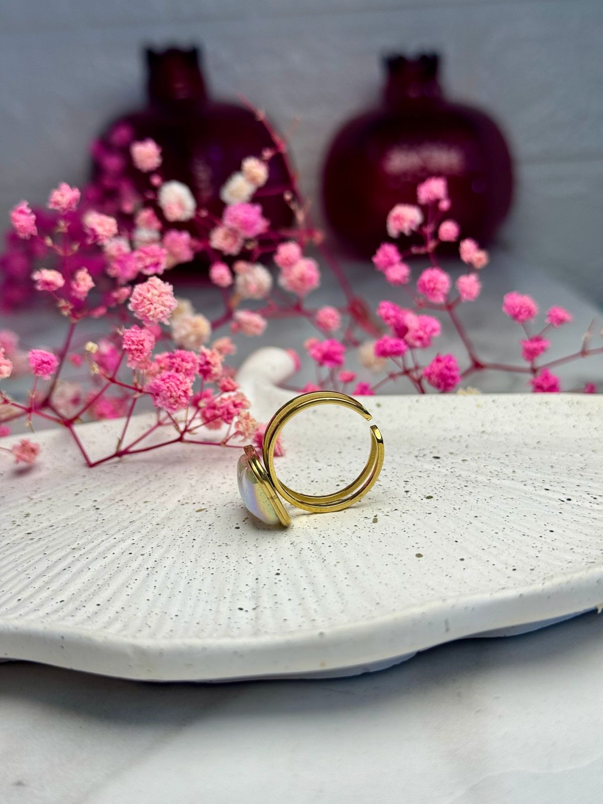 Duchess Square Pearl