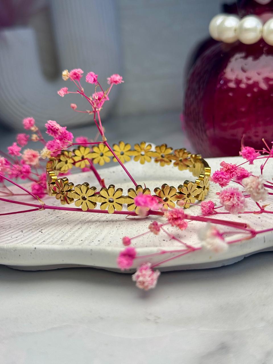 Daisy Chain Bracelet