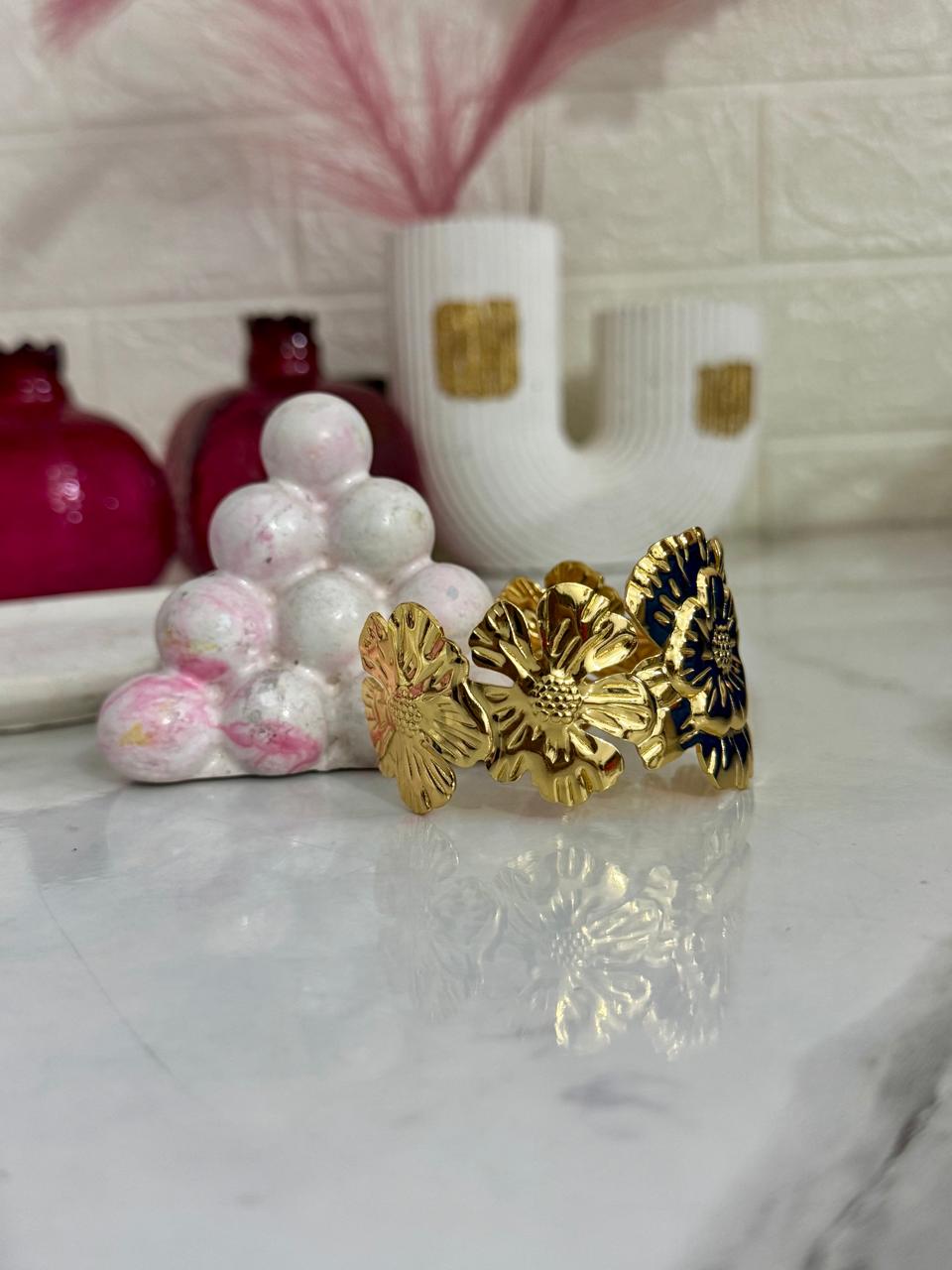 Solid Gold Flower Bangle