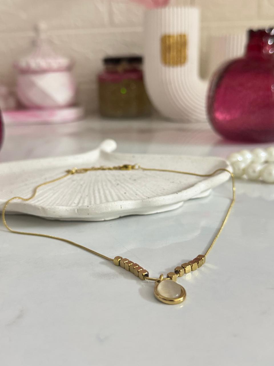 Oval Beads Necklace
