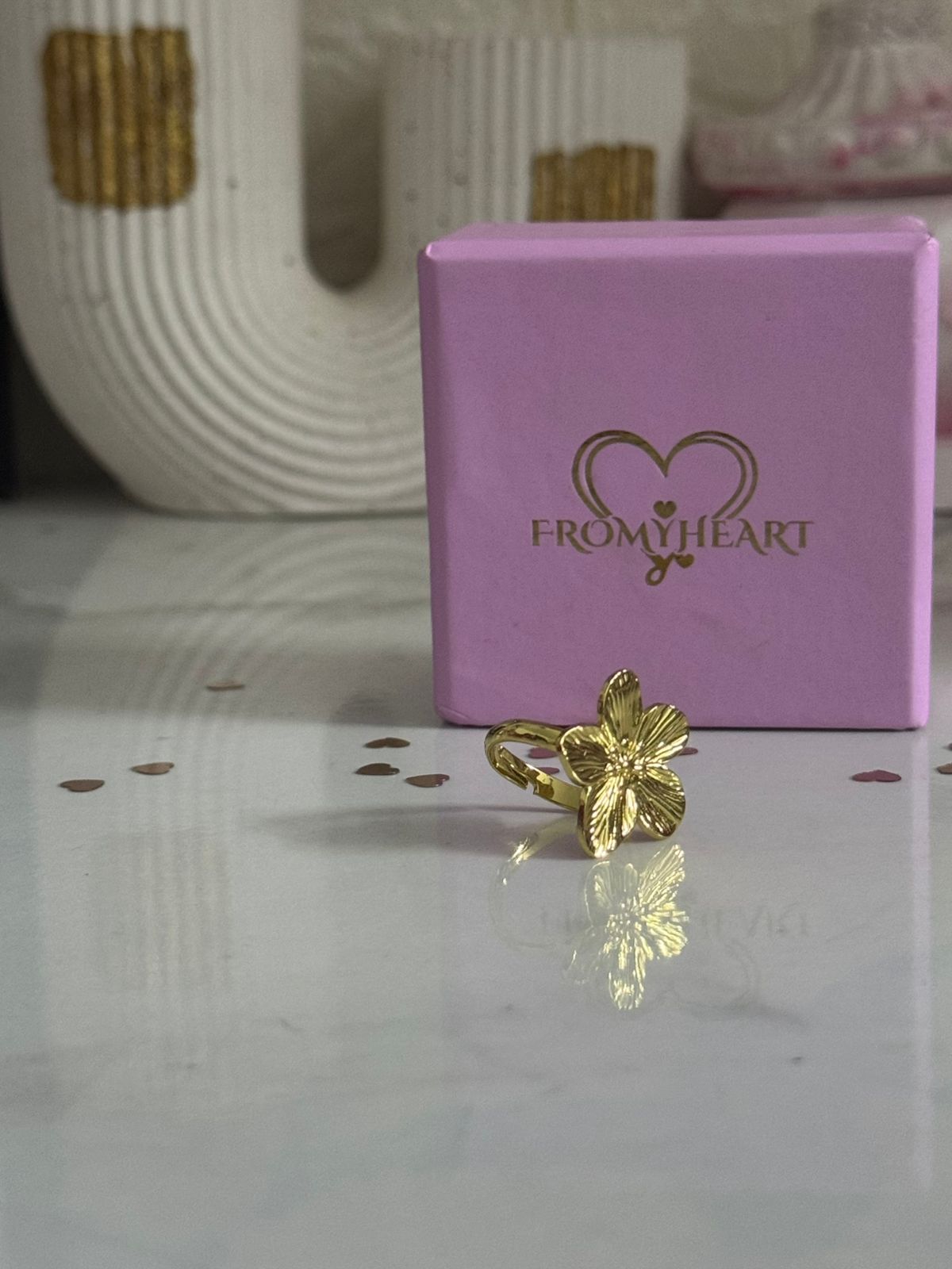 Shiny Gold Flower Ring