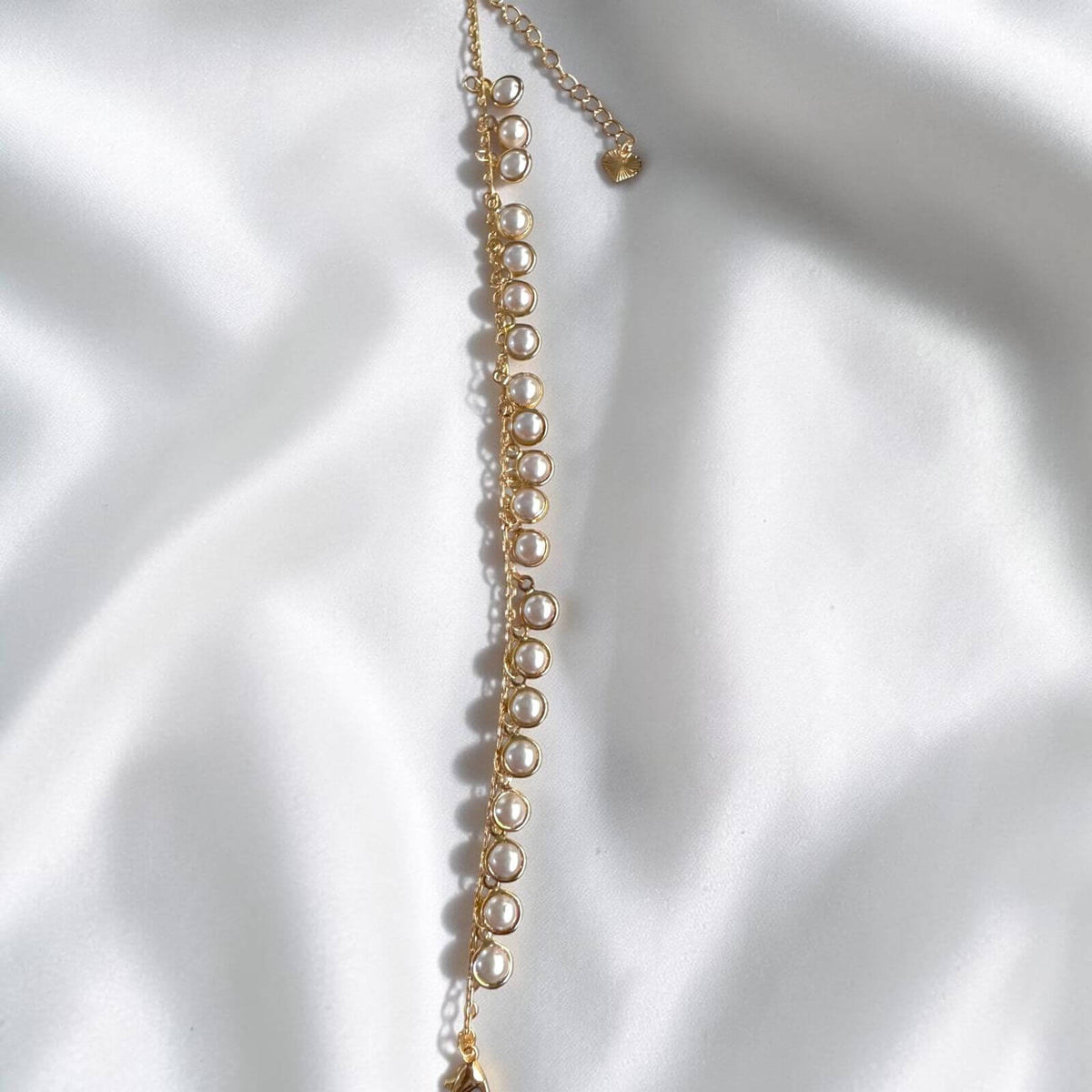 Classic Orbit Pearl Anklet